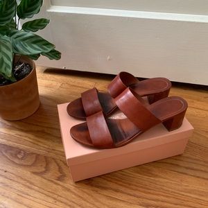 Mansur Gavriel Sandal